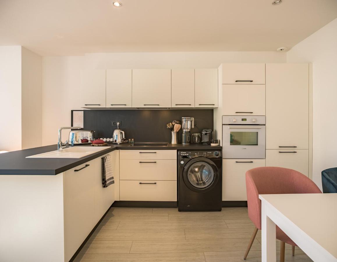 Apartament Logis De La Monnaie - Centre Historique - Parking Offert Troyes Zewnętrze zdjęcie