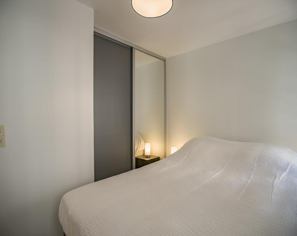 Apartament Logis De La Monnaie - Centre Historique - Parking Offert Troyes Zewnętrze zdjęcie